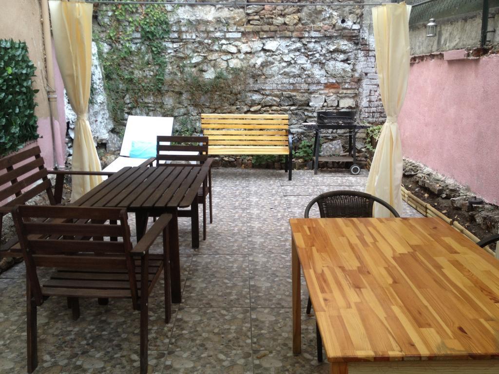 Kevin'S Hostel イスタンブール エクステリア 写真